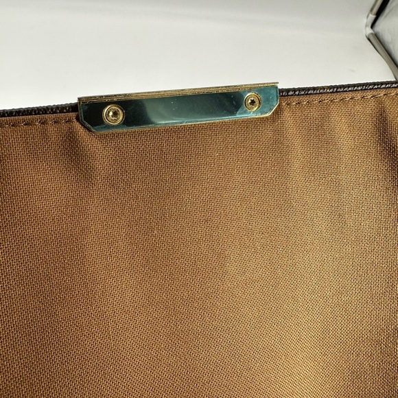 Louis Vuitton Monogram Canvas Messenger Bag Shoulder Bag - Picture 15 of 16